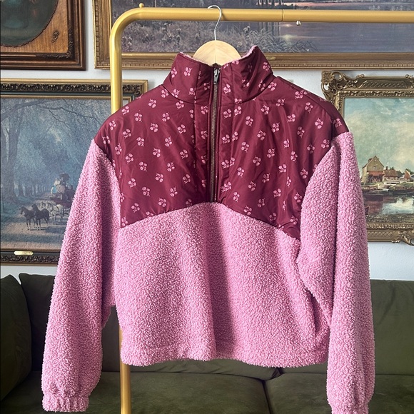 Universal Thread Pink Textured Pullover - Picture 1 of 5